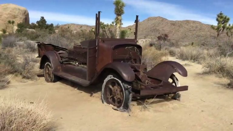 Joshua Tree National Park Hiking – Best Trails, Tour Guide, Road Trip Tips, Camping